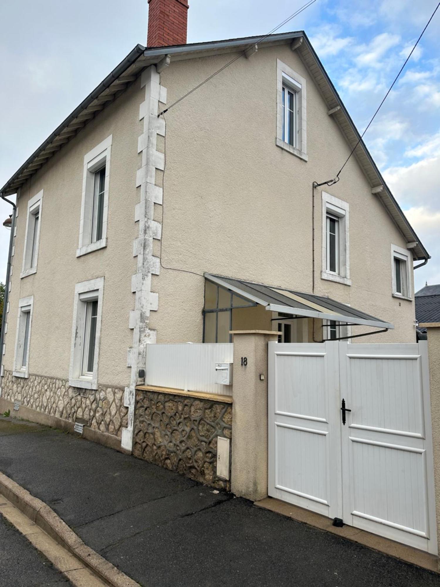 Maison Familiale, 13 Lits, 3 Sdb, Parking Gratuit, Jardin, Terrasse Bourges Exterior photo